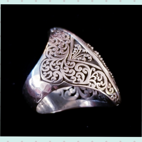 LOIS HILL STERLING SILVER MARQUIS SHAPED RING - Picture 5 of 10